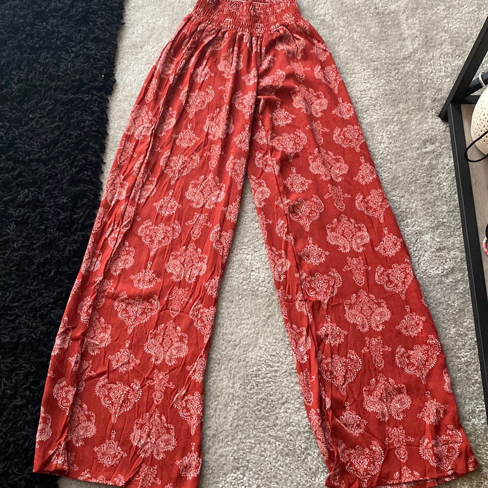 Loose fitting pants